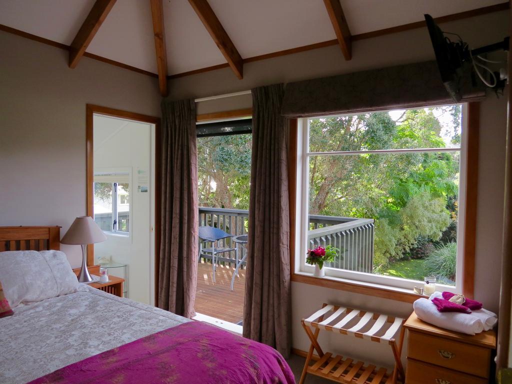 The Green House B&B Whitianga Bilik gambar